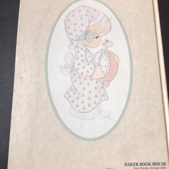 Book - Picture 2 of 8